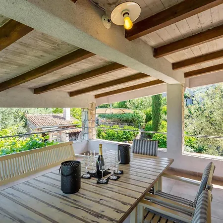 Ferienhaus In With Outdoor Swimming Pool Malinska